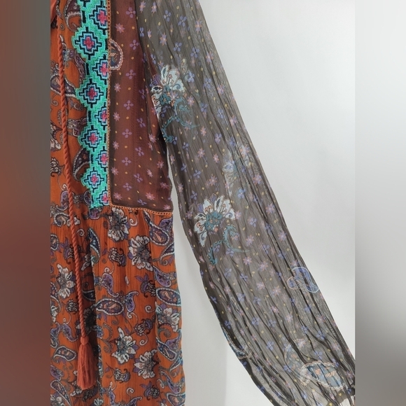 Sundance Dress Size S Oversized  Artist Devine Multiprint Tie Neck - Picture 4 of 8